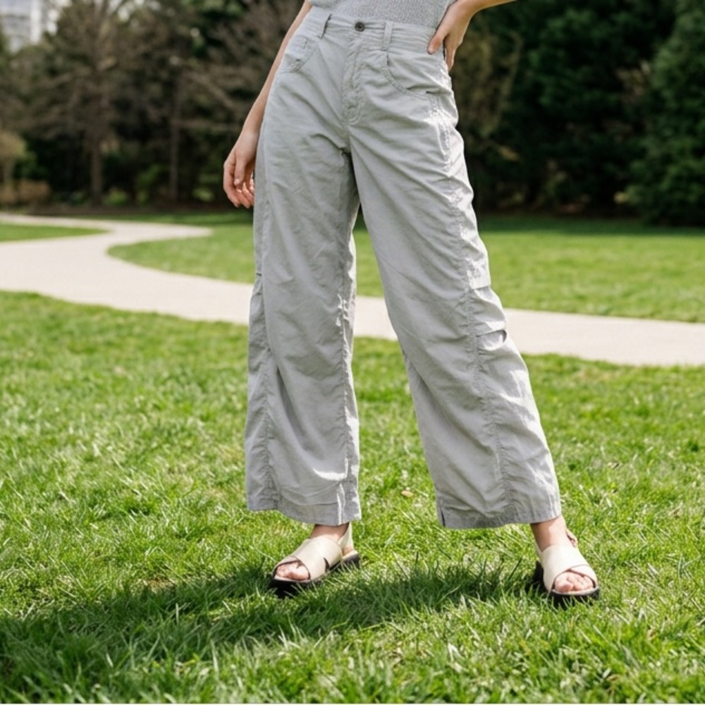 ANTHROPOLOGIE Pilcro Too Hot to Barrel Parachute Curve Barrel Pants Blue Cotton
